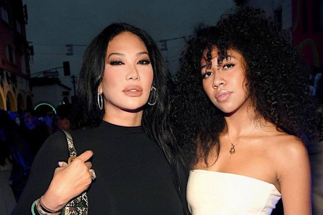 New York Fashion Week 2023: Kimora Lee Simmons cheered on her lookalike  daughter Aoki at Sergio Hudson's 'feel-good' show, which celebrated retro  neon vibes and Barbiecore | South China Morning Post