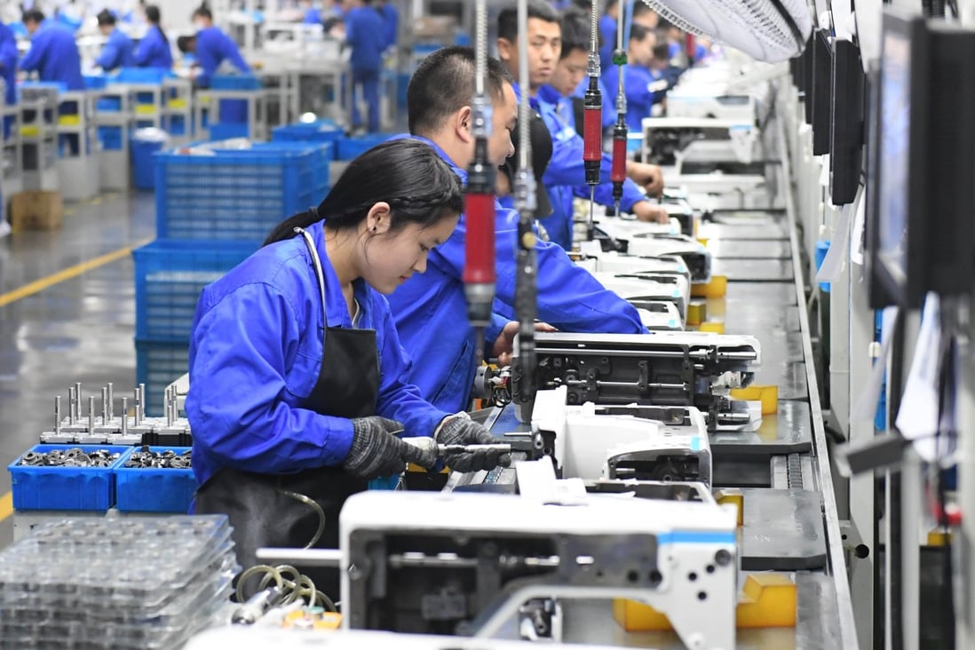 China’s official manufacturing purchasing managers’ index (PMI) fell to 51.9 in March from 52.6 in February. Photo: Xinhua