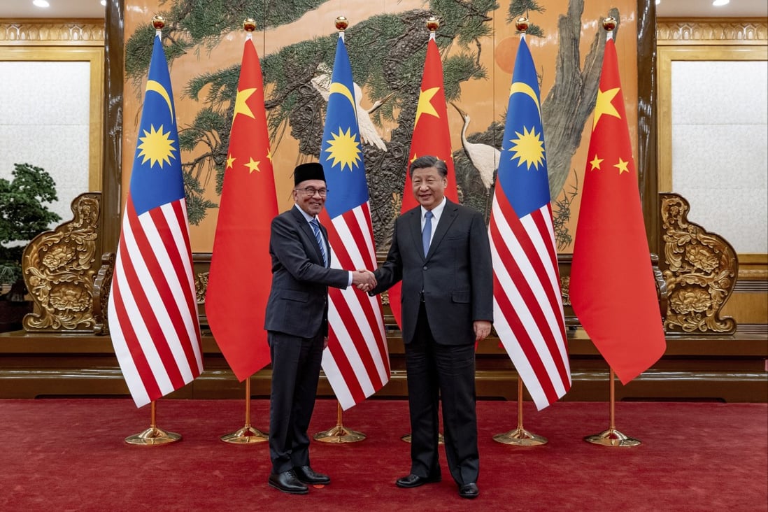 Work Together To Resist Cold War Style Bloc Conflict China Urges Singapore And Malaysia South 5376