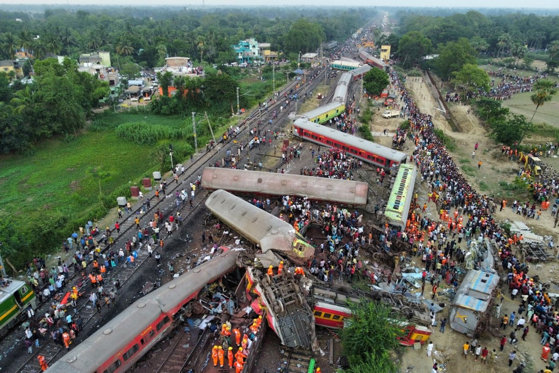 India rail crash probe is focusing on manual bypass of track signal
