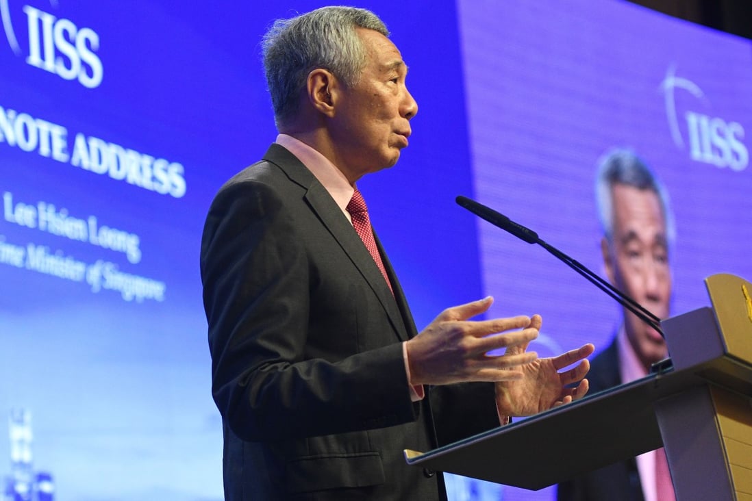 Singapore’s Prime Minister Lee Hsien Loong delivers the keynote speech at the Shangri-La Dialogue on Friday. Photo: Xinhua