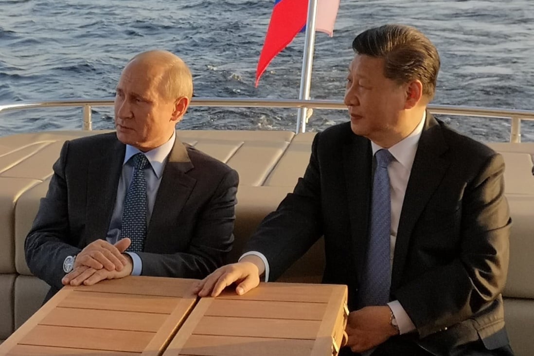 Rusia y China se embarcan en el control estratégico de los mares (Alexia Columba Jerez)