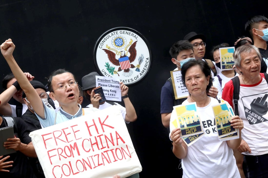 Extradition bill protesters outside the US consulate in Central as they deliver their petition. Photo: K.Y. Cheng