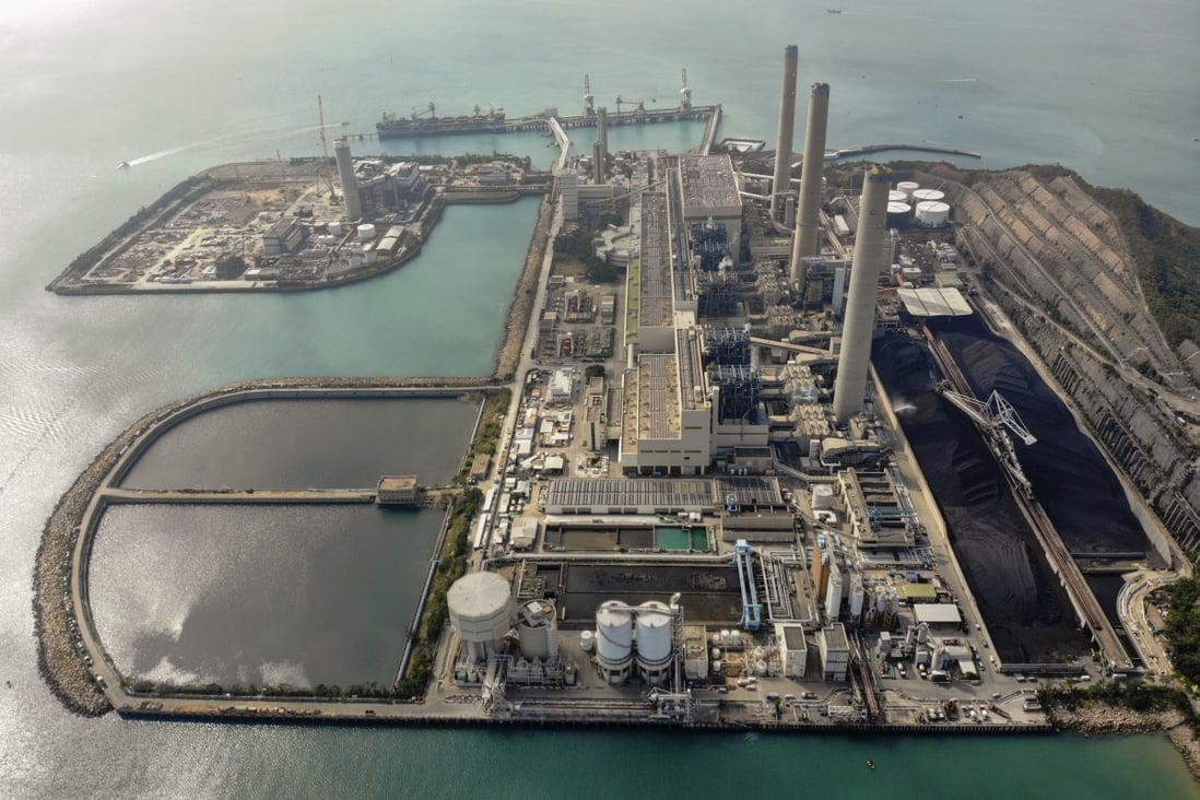 Hong Kong Electric's Lamma Power Station will be required to cut emissions by up to 34 per cent. Photo: Martin Chan