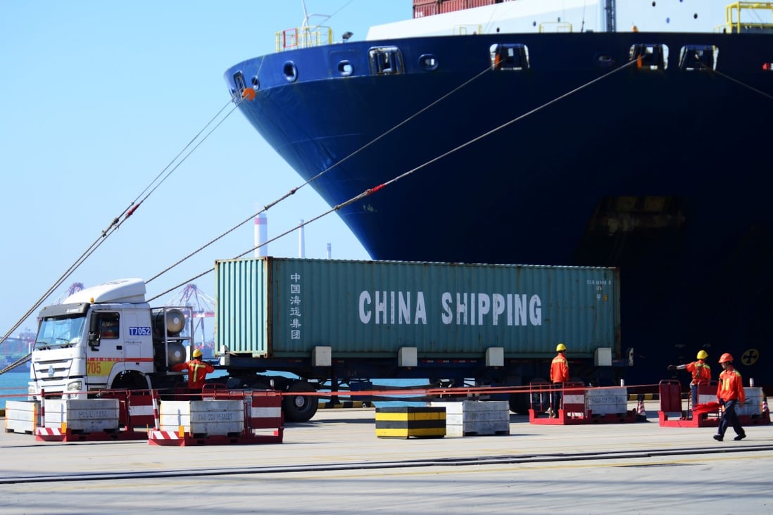 DHL’s assessment of Chinese and US air and sea freight figures suggests neither side in the trade war is winning. Photo: Reuters