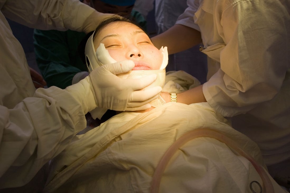 A rising number of young people in China are choosing plastic surgery as a means of increasing their self-confidence. Photo: Alamy
