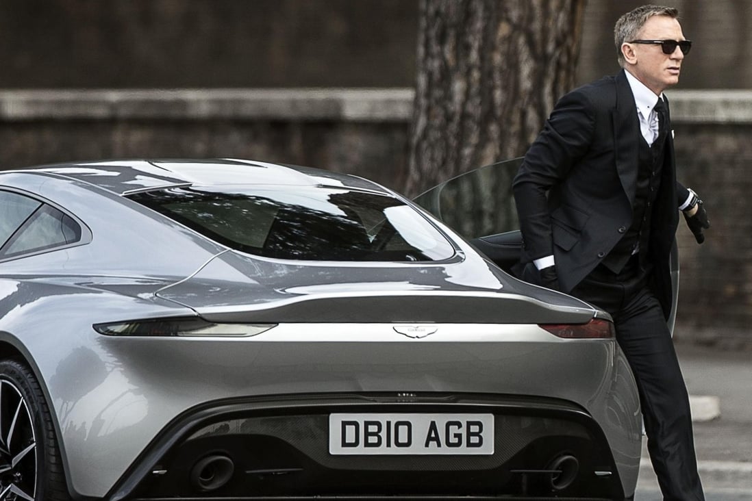 James Bond Has Claimed The Omega Seamaster Here Are 5 Other Men S Watches For Aspiring Superspies South China Morning Post Main character index commander james bond, codename 007 the son of scotsman andrew bond and … fleming's bond is notable for his distinct physical appearance, with black hair, blue eyes, a. james bond has claimed the omega