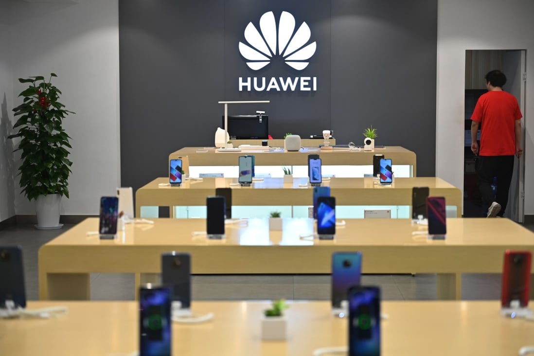 This file photo taken on May 26, 2019 shows Huawei smartphones in a Huawei store in Shanghai. Photo: AFP