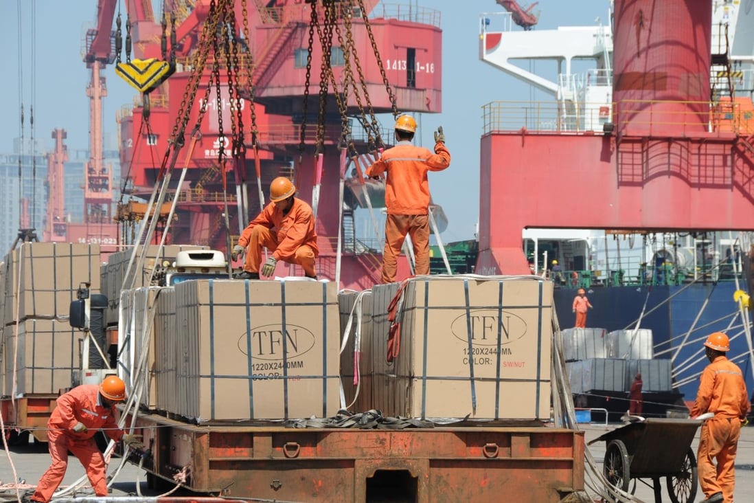 Section 321 of the Tariff Act of 1930 – also known as the de minimis rule – is a legal loophole that allows single shipments not exceeding US$800 in value per individual or company within a 24-hour period to enter the US tariff free. Photo: Reuters