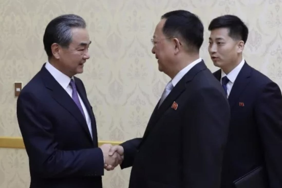 Chinese Foreign Minister Wang Yi (left) meets his North Korean counterpart Ri Yong-ho in Pyongyang. Photo: Handout