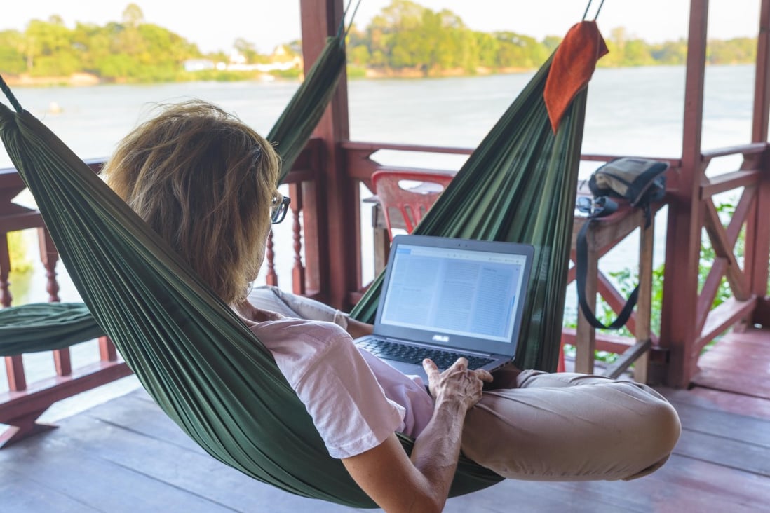How Reverse Budgeting Empowers Digital Nomads to Conquer Financial Freedom