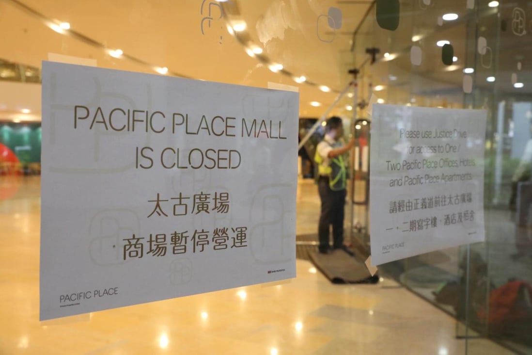 Some shops at Pacific Place had to shut down early during weekend protests. Photo: K Y Cheng