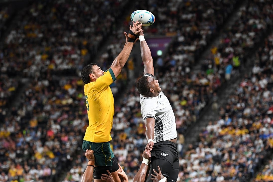 Fiji lock Leone Nakarawa (right) and Australia’s Rory Arnold compete for a line-out ball during their Rugby World Cup pool D match. Photo: AFP