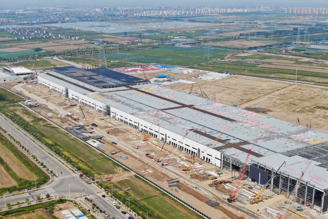 Tesla’s under construction Gigafactory in Lingang, Shanghai. Two of the Palo Alto, California-based carmaker’s suppliers are among companies that have signed up to invest in the free-trade zone. Photo: Imaginechina