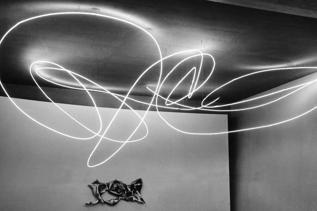 Lucio Fontana’s Struttura al neon per la IX Triennale di Milano, 1951. A major survey of the Italian artist’s work will be shown in Hong Kong at Hauser & Wirth in 2021. Photo: Courtesy Fondazione Lucio Fontana, Milan