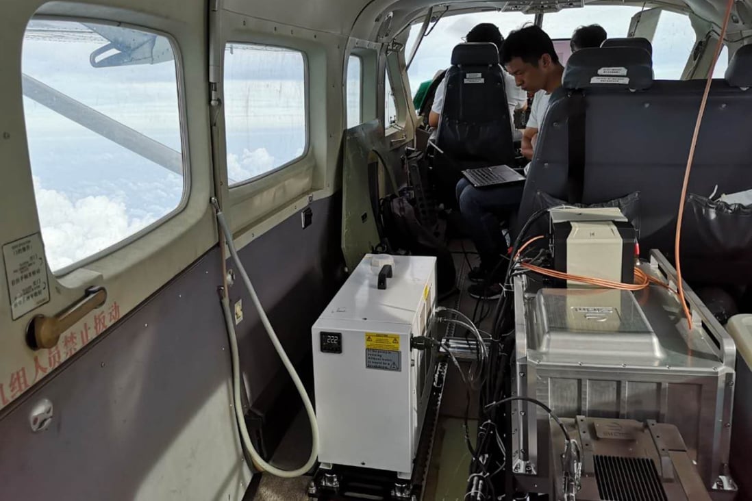 Researchers from the Shanghai Institute of Optics and Fine Mechanics test their laser detector over the South China Sea. Photo: Chinese Academy of Sciences