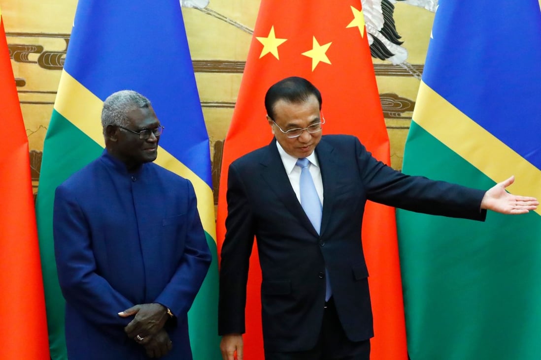 Solomon Islands Prime Minister Manasseh Sogavare and Chinese Premier Li Keqiang. Photo: AFP
