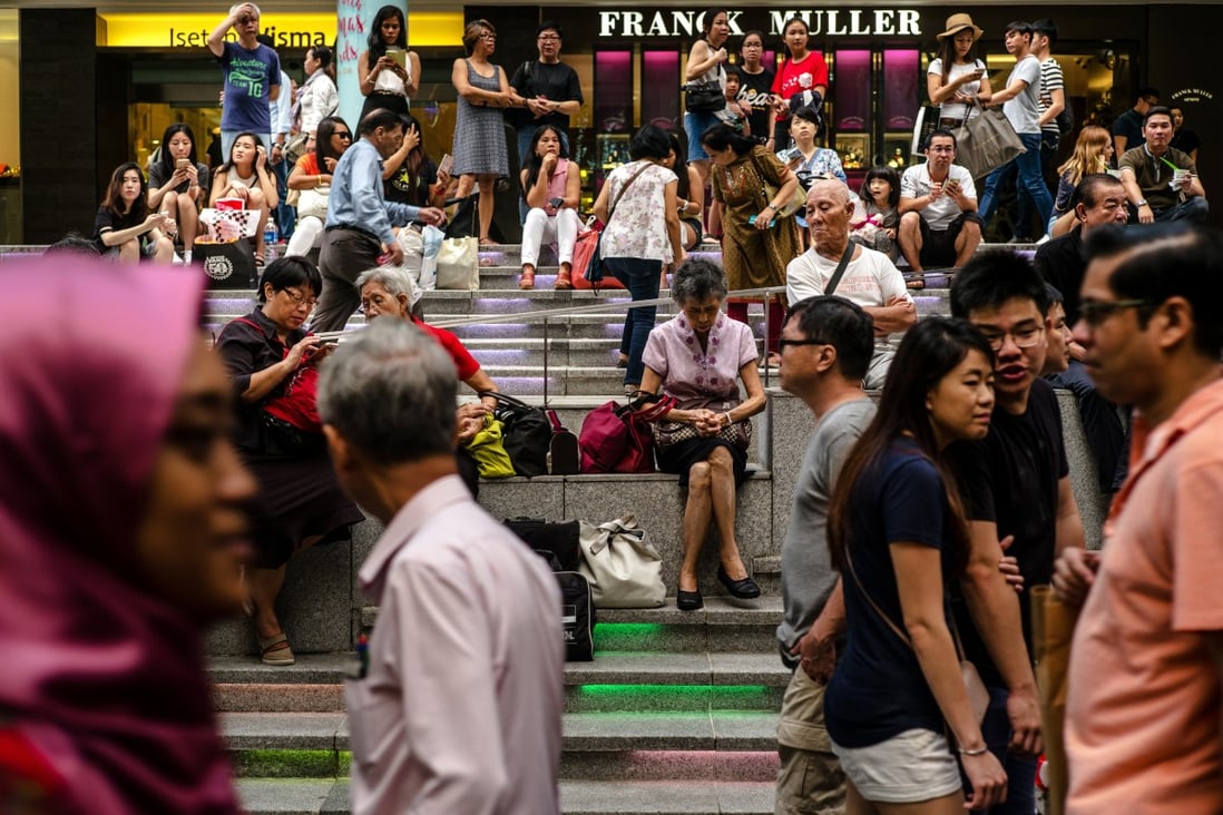 chinese-singaporeans-more-likely-to-worry-about-immigration-survey