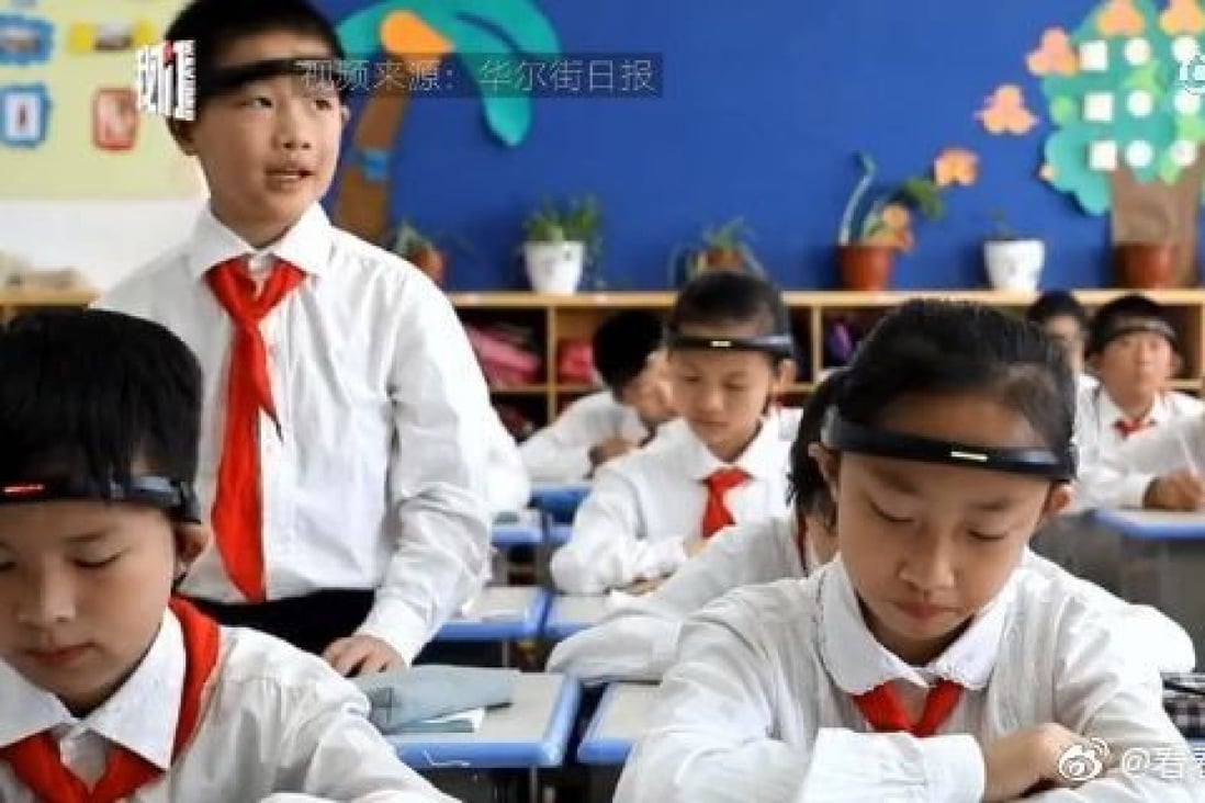 Pupils wearing the BrainCo in class. Photo: Weibo