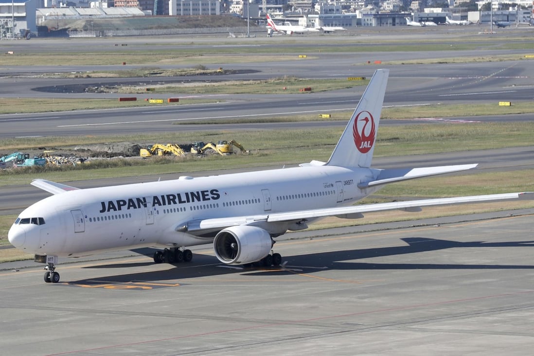 There are now more than 1,000 round-trip flights between China and Japan every week. Photo: Kyodo