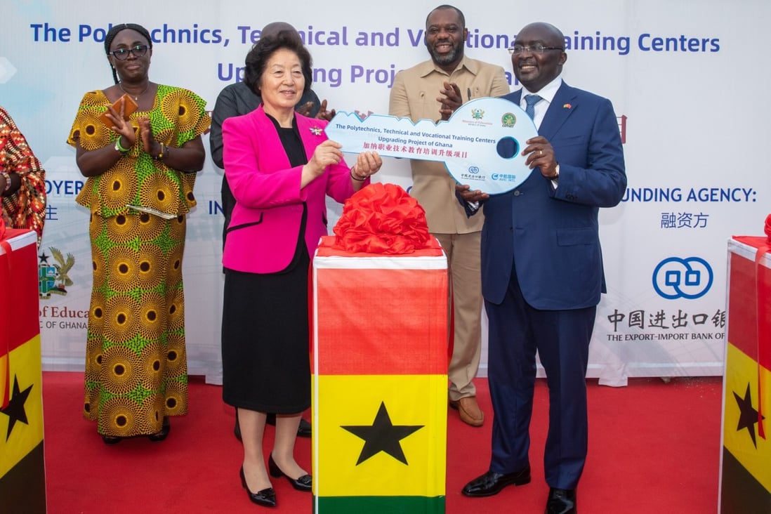 Ghana goes ahead with US2 billion Chinese bauxite barter deal that has