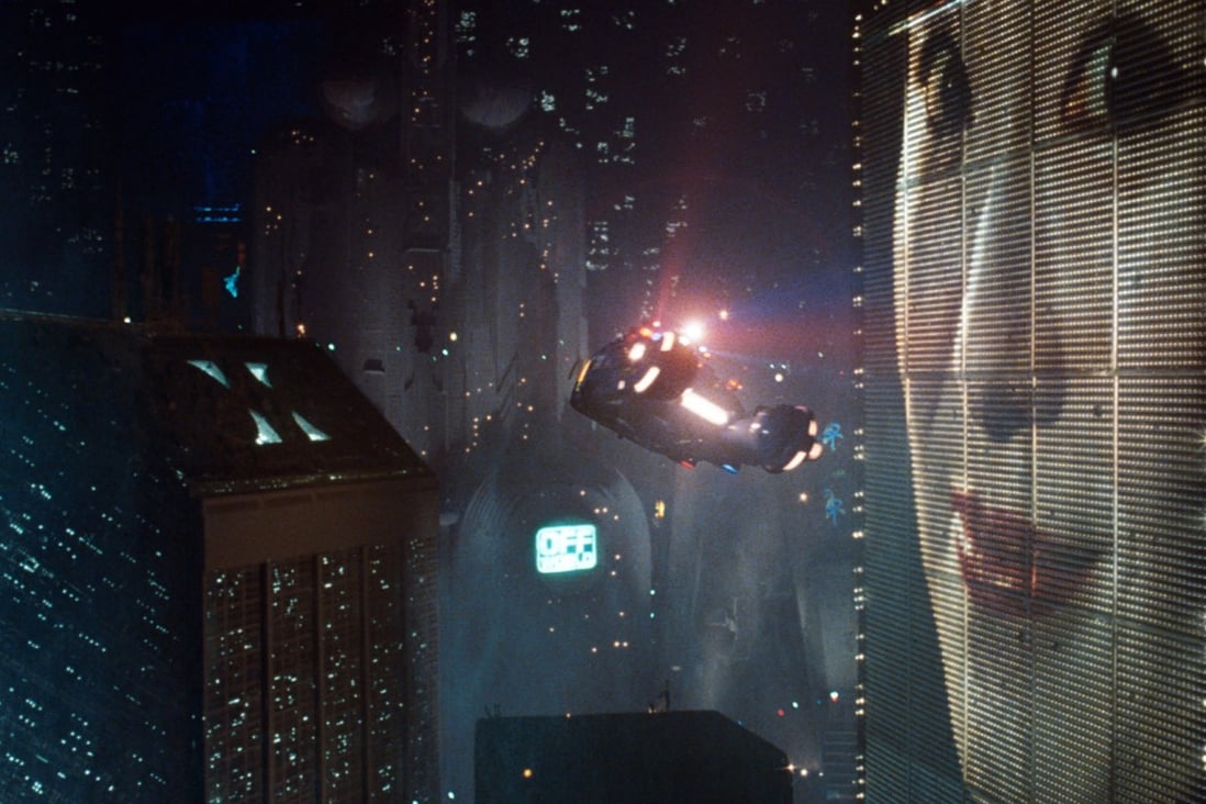 Syd Mead Futurist Artist Behind Blade Runner Dies At 86 South China Morning Post And it wasn't just the new blood expanding this world, villeneuve managed to bring back the legendary syd mead who did much of the concept art. syd mead futurist artist behind blade