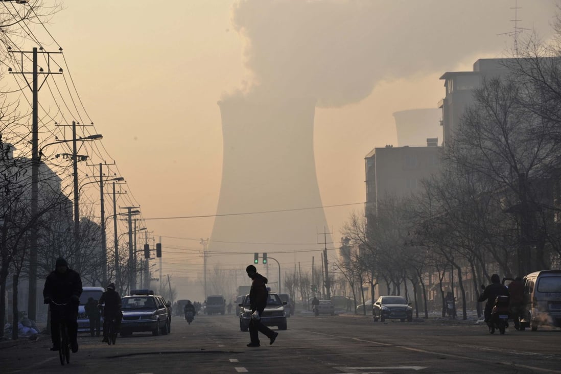 China accounts for about half of the world’s coal consumption and is the biggest greenhouse gas emitter. Photo: AP