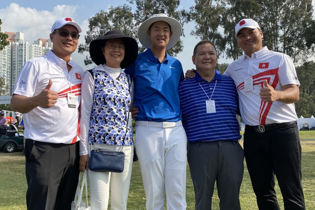 Alexander Yang (centre) poses with his parents and Hong Kong Golf Association coaches after finishing with a three-under 67 in round three of the Hong Kong Open. Photo: Handout