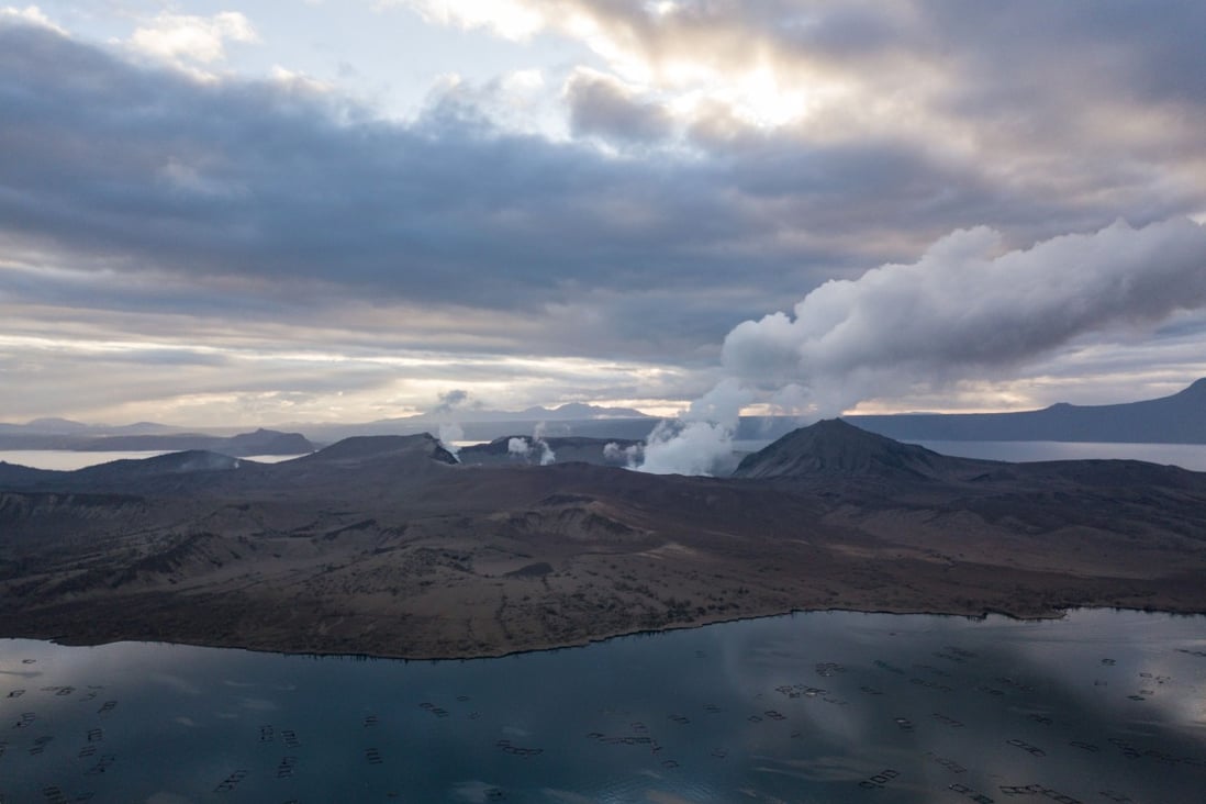Erupt Already So We Can Get It Over With Taal Volcano Evacuees Want To Return Home South China Morning Post