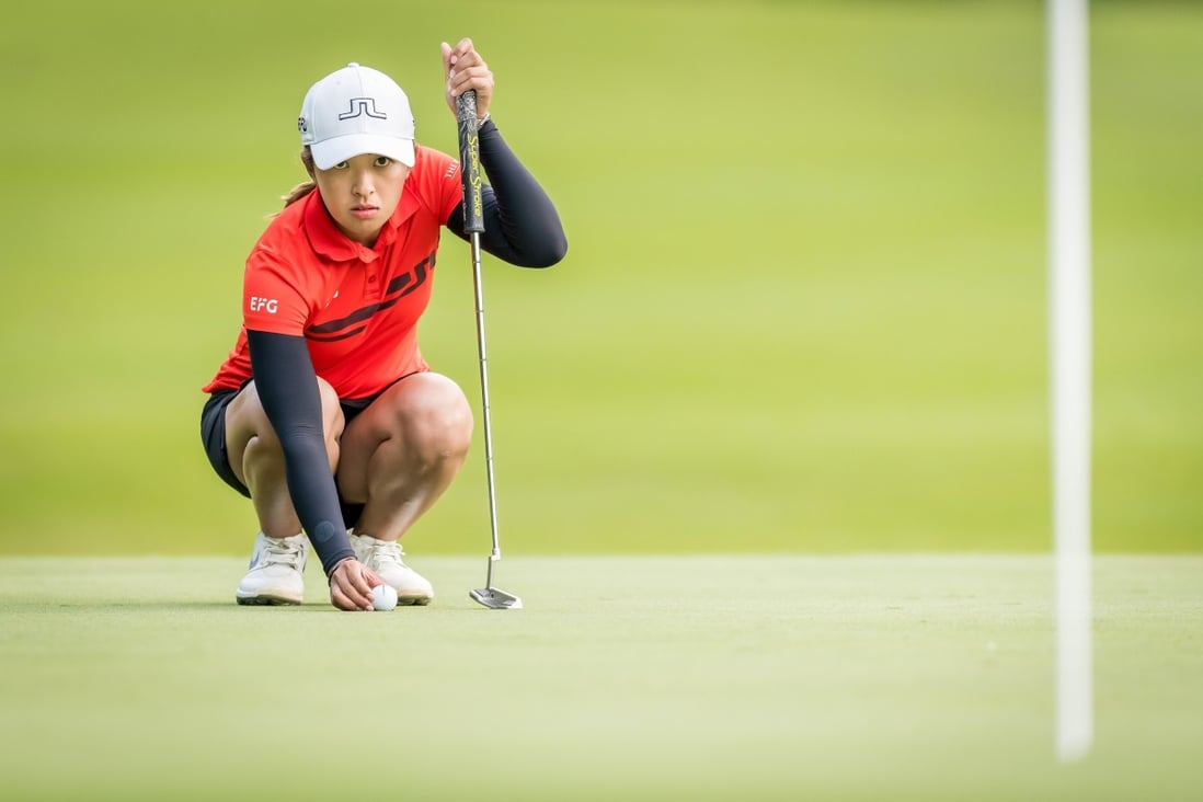 Tiffany Chan lines up a putt during the 2019 Hong Kong Ladies Open at Fanling. Photo: Ike Li/Ike Images