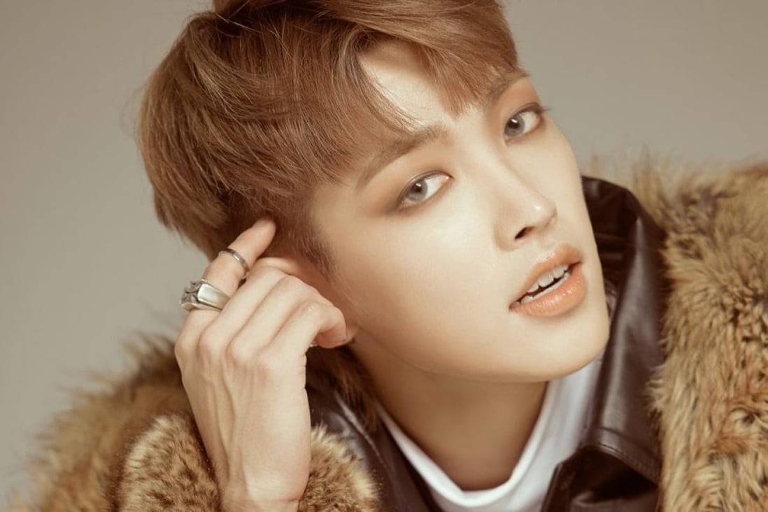 Hongjoong from Ateez: the cute, serious K-pop group leader sings