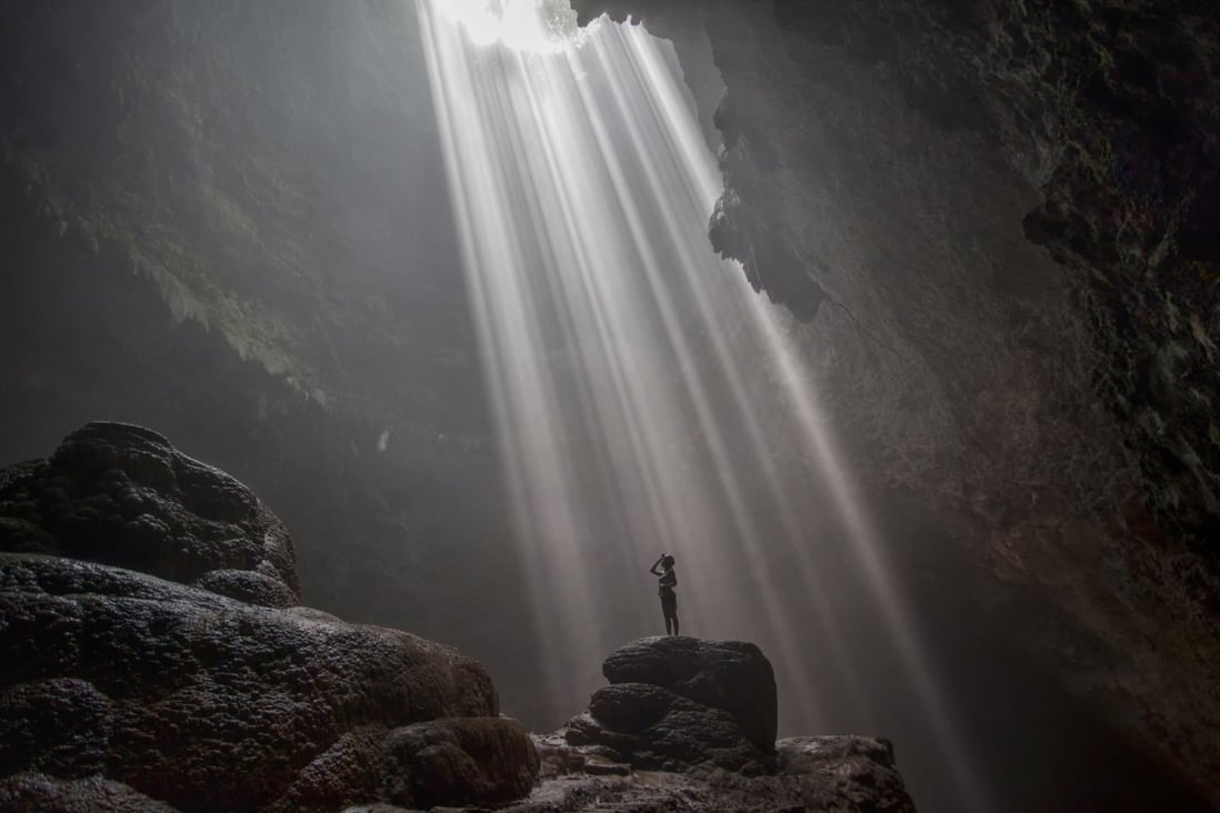 Indonesia Cave Adventure 60 Metres Down A Rope Is An Ancient Mini Forest And Underground Passage To See The Light Of Heaven South China Morning Post Indonesia Cave Adventure 60 Metres Down A Rope Is An Ancient Mini Forest And Underground Passage To See The Light Of Heaven South China Morning Post