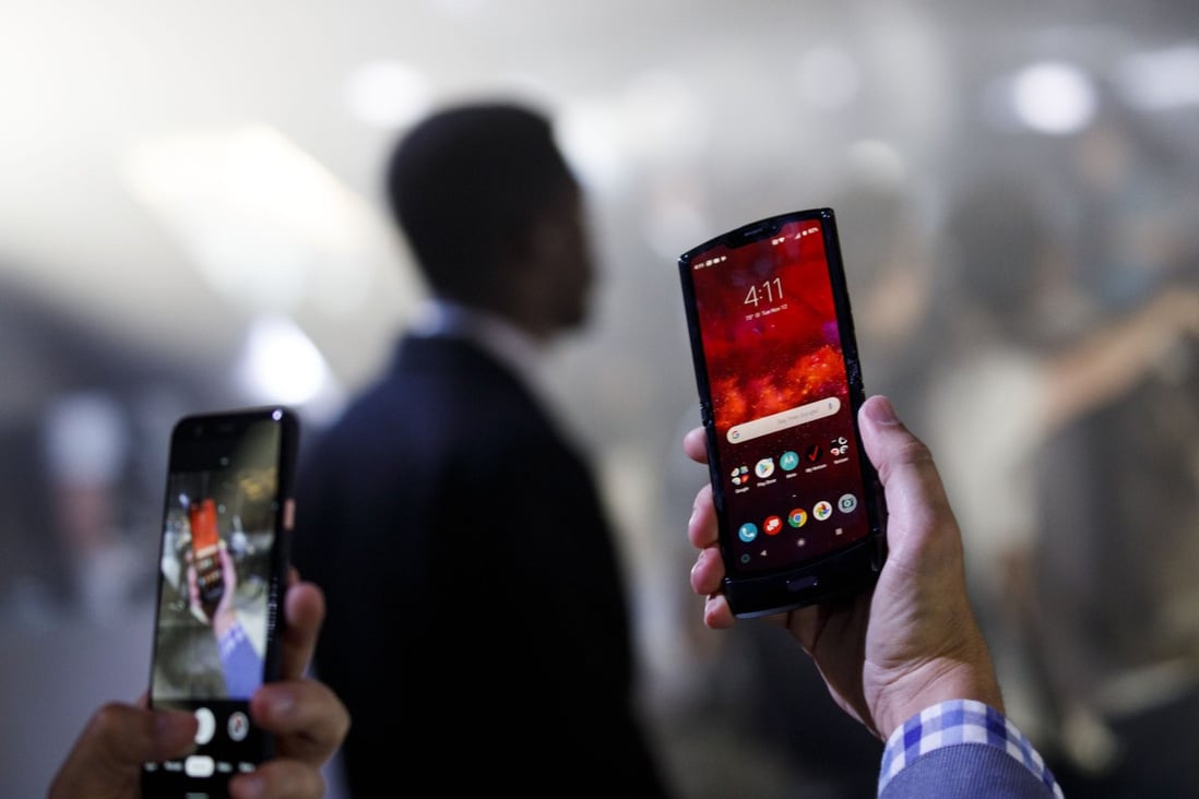 In 2019 Motorola brought back the Razr flip phone 15 years after it first debuted, rebooting it as a foldable smartphone that would once again pit the company against Apple and Samsung. Photo: Bloomberg