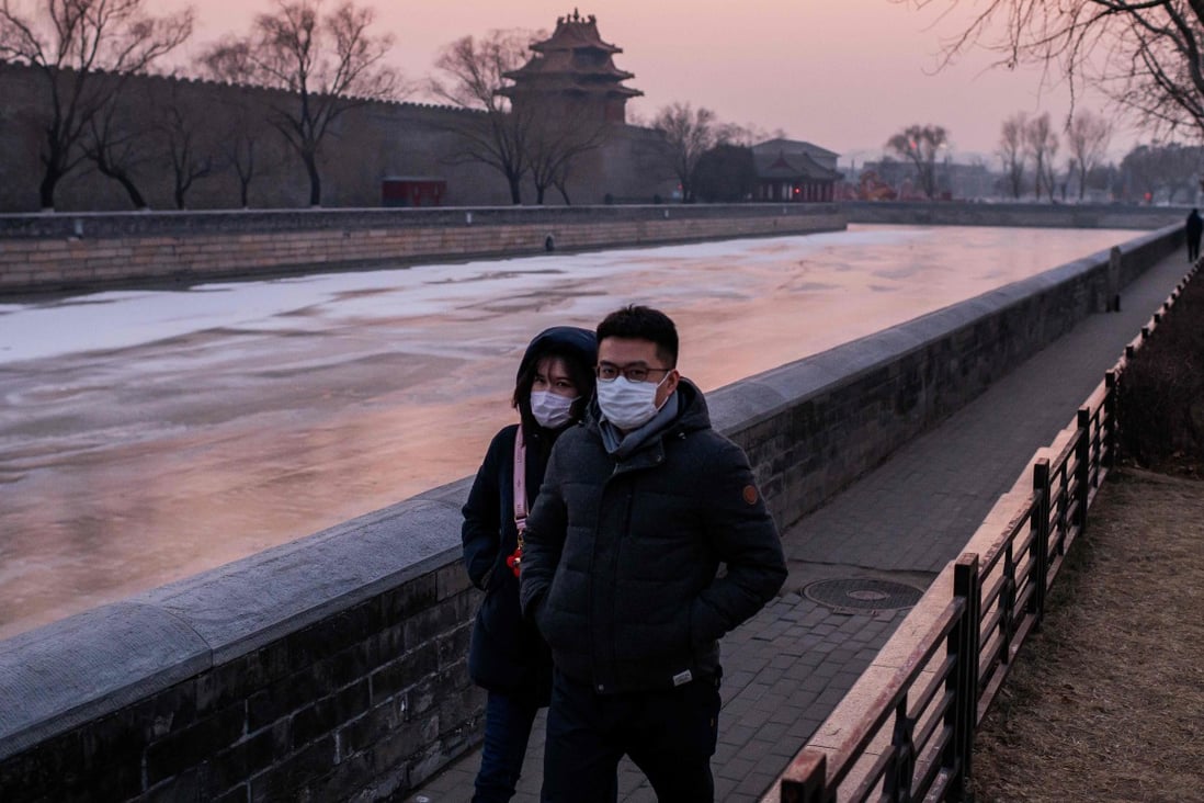 Some couples have had to cancel their Valentine’s Day plans because of the outbreak. Photo: AFP