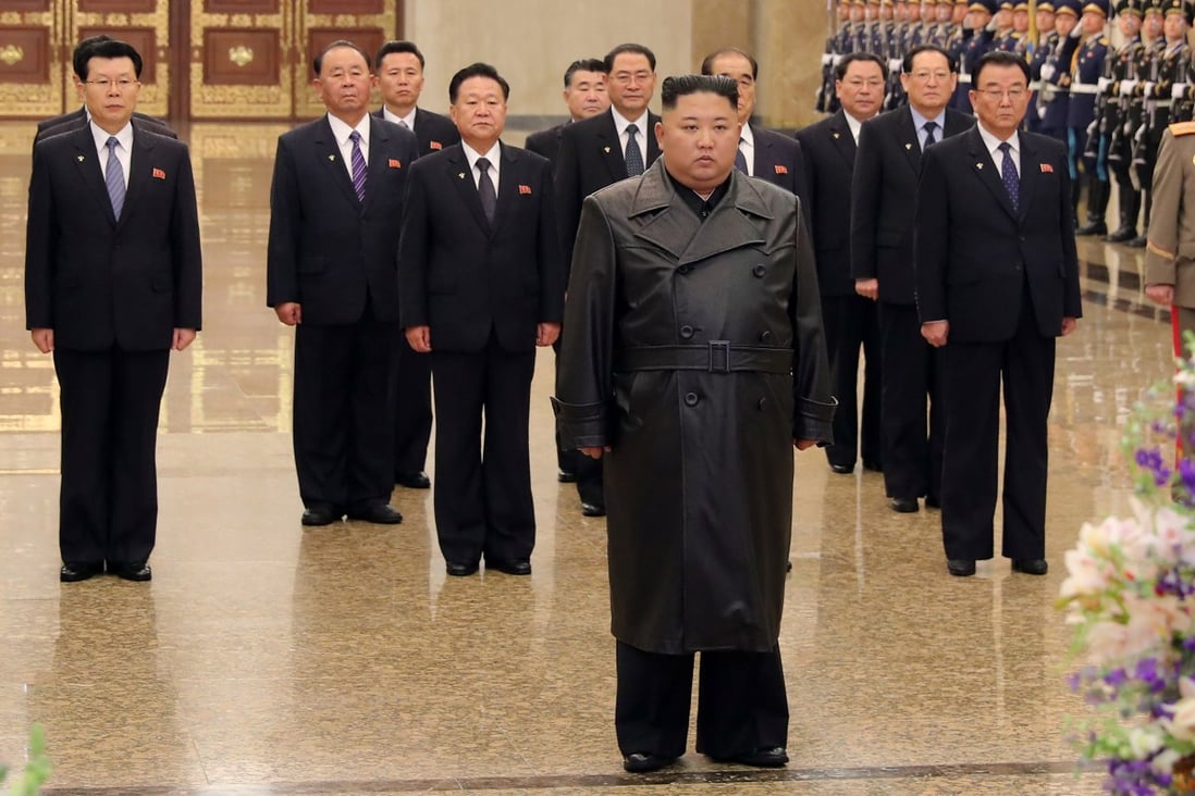 North Korea Kim Jong Un Makes First Public Appearance In 22 Days Amid Coronavirus Outbreak South China Morning Post