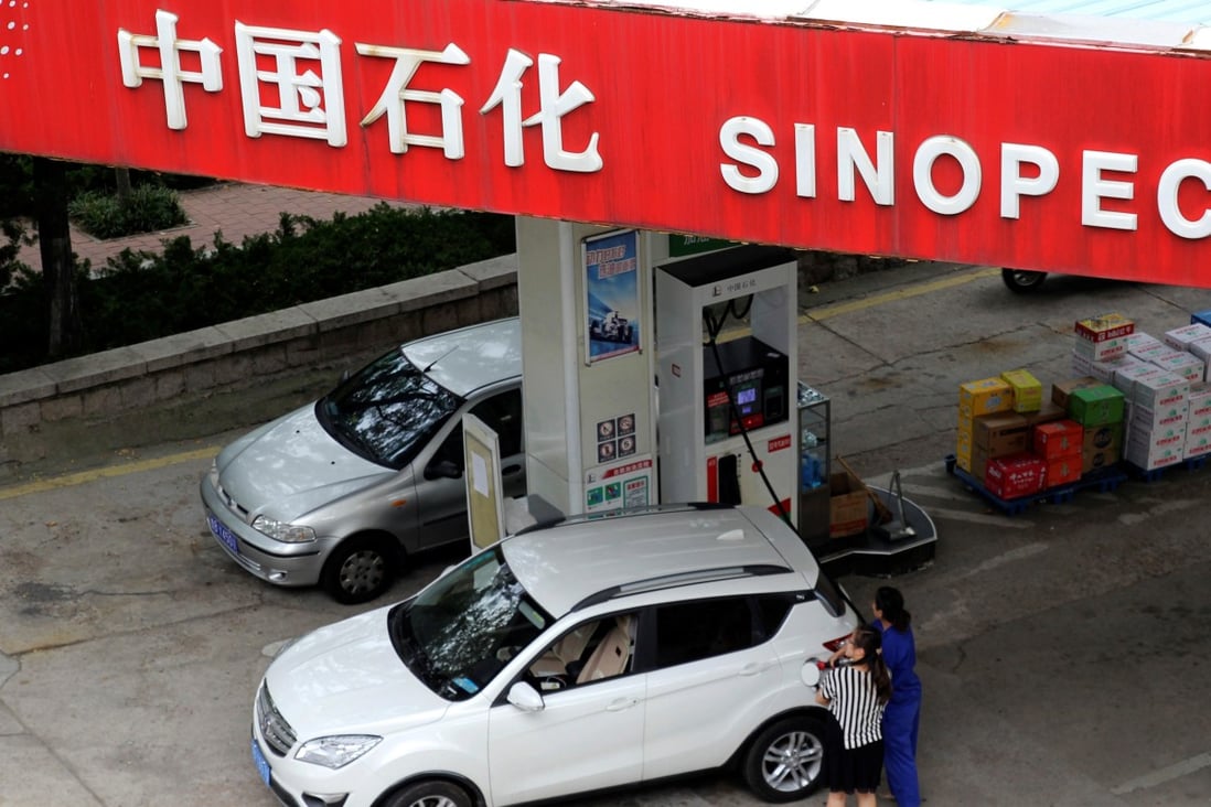 Sinopec is offering to deliver groceries directly into customers’ trunks amid the coronavirus outbreak. Photo: Reuters