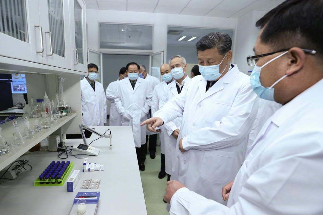 Chinese President Xi Jinping (centre) on Monday stressed the need to step up research on vaccines, drugs and testing. Photo: Xinhua