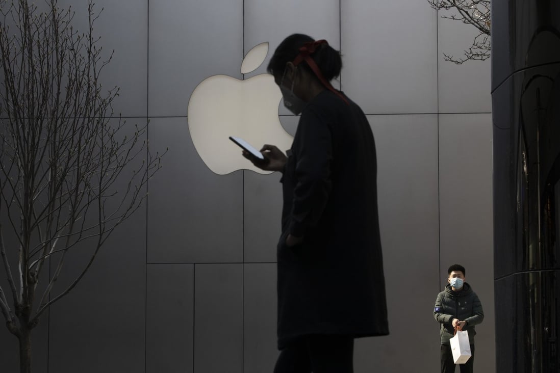 Apple’s introduction of upcoming iPhone models is expected to get delayed, owing to both supply chain issues and weaker demand caused by the coronavirus crisis. Photo: AP