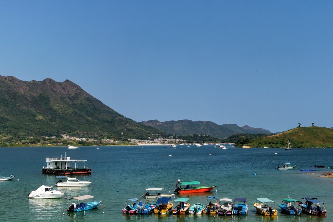 Take in the sights at Sam Mun Tsai New Village on a bike ride in Hong Kong’s New Territories from Tai Po Waterfront Park to Tai Mei Tuk. Photo: Martin Williams
