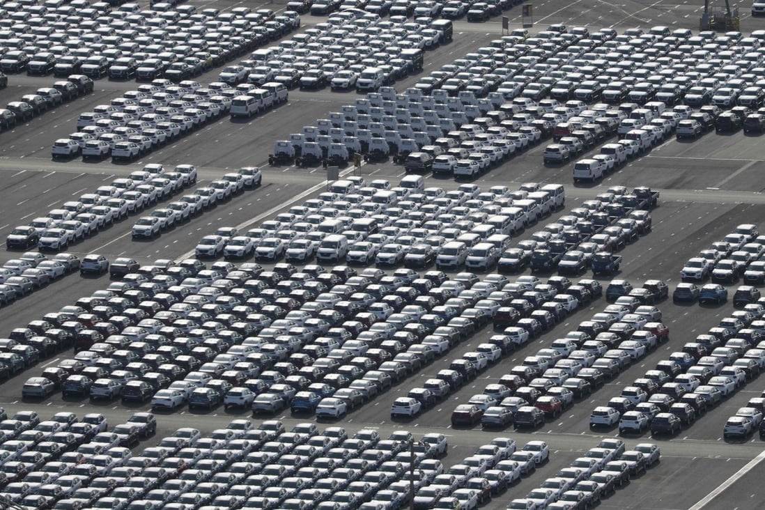 February sales in the world’s biggest car market tumbled to 310,000 vehicles from a year earlier, falling for a 20th straight month. Photo: AFP