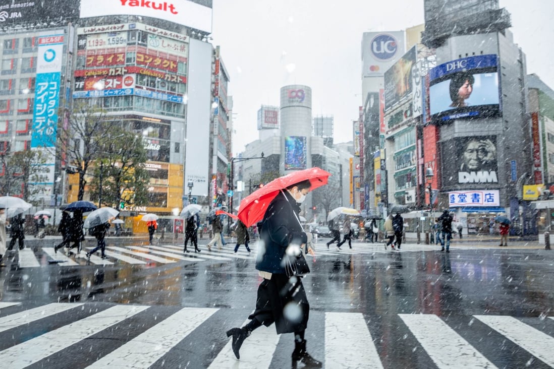 This intersection is normally very busy. But the Tokyo metropolitan government asked residents to stay at home over the weekend as a preventive measure against a surge of new infections of coronavirus. Photo: SOPA Images via ZUMA Wire
