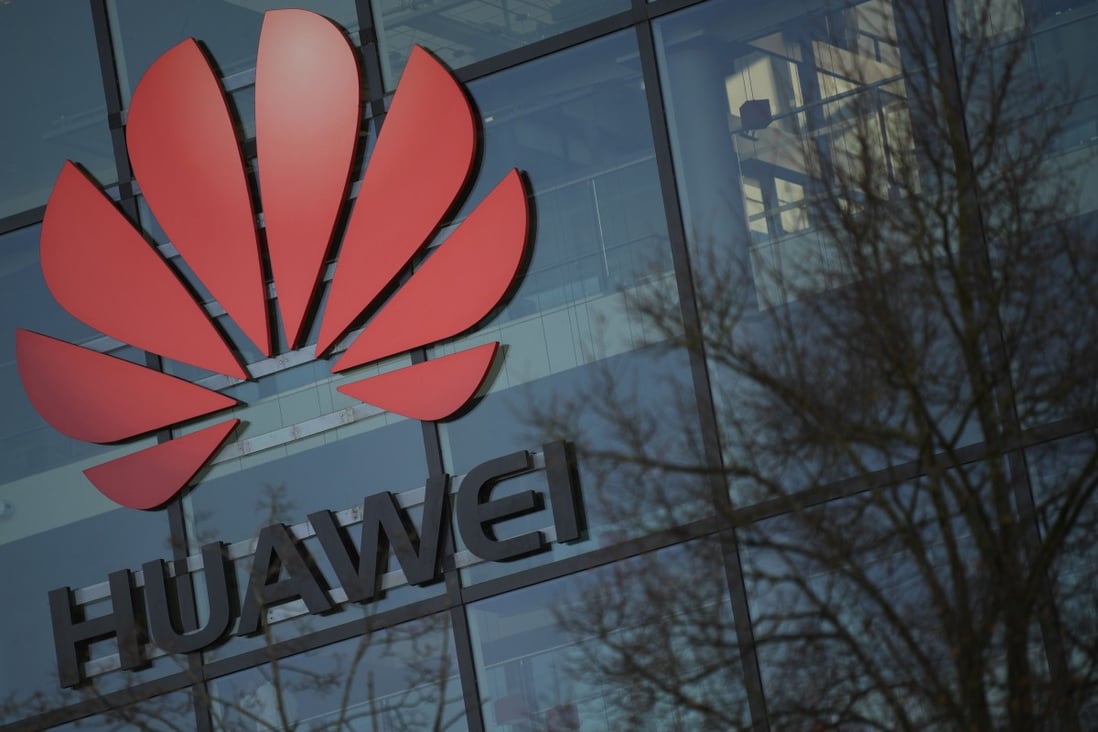 A photograph shows the logo of Chinese company Huawei at its main UK offices in Reading, west of London, on January 28, 2020. Photo: AFP