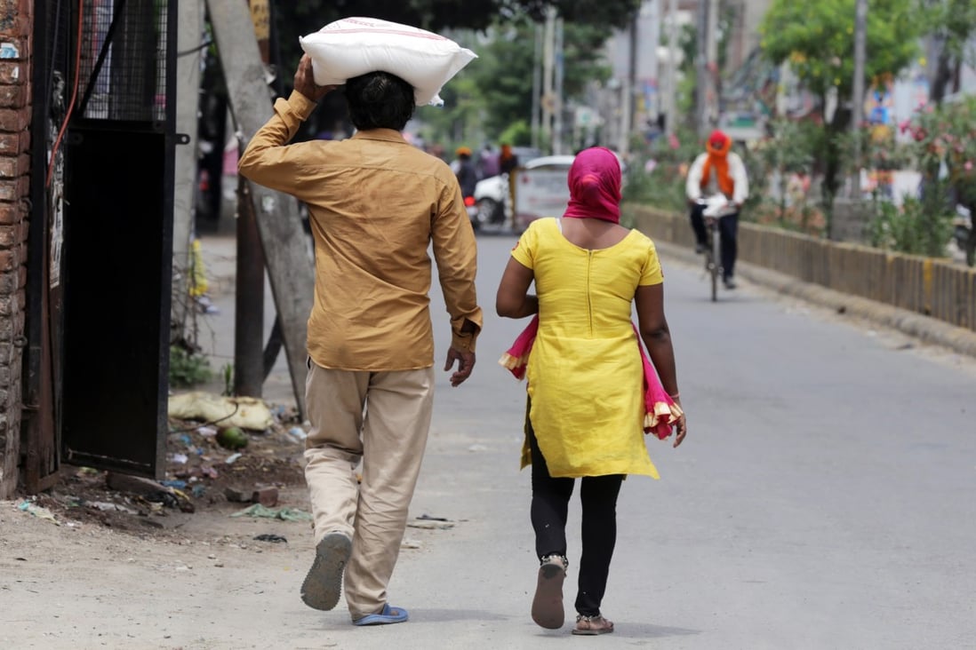 Many migrant workers do not want to return to the big cities after India’s lockdown left them without jobs. Photo: EPA-EFE