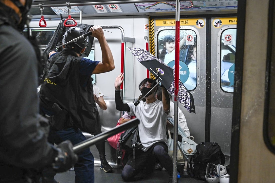 Police use force during the clearance of Prince Edward station on August 31. Photo: Handout