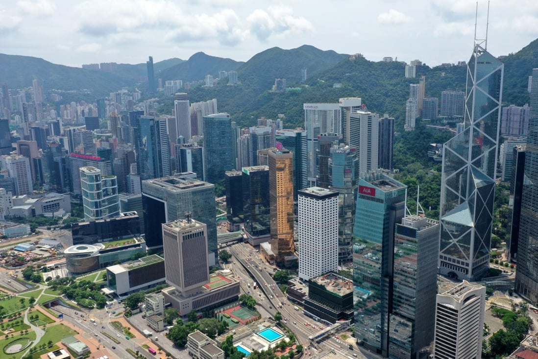 Funds flooded into Hong Kong in April as an interest rate gap between Hong Kong and the US attracted speculators to the so-called carry trade. Photo: Roy Issa