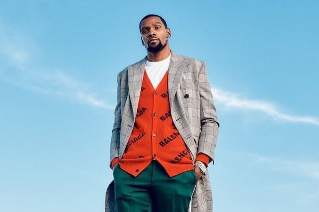 Kevin Durant is busy with his money – helping out natural disaster victims and setting up programmes in universities. Photo: @kd35ground/ Instagram