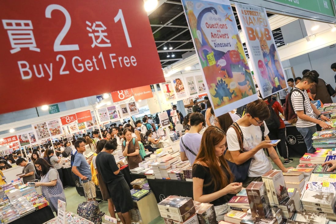 Readers attend the 30th Hong Kong Book Fair at the Hong Kong Convention and Exhibition Centre in Wan Chai last year. Photo: Jonathan Wong