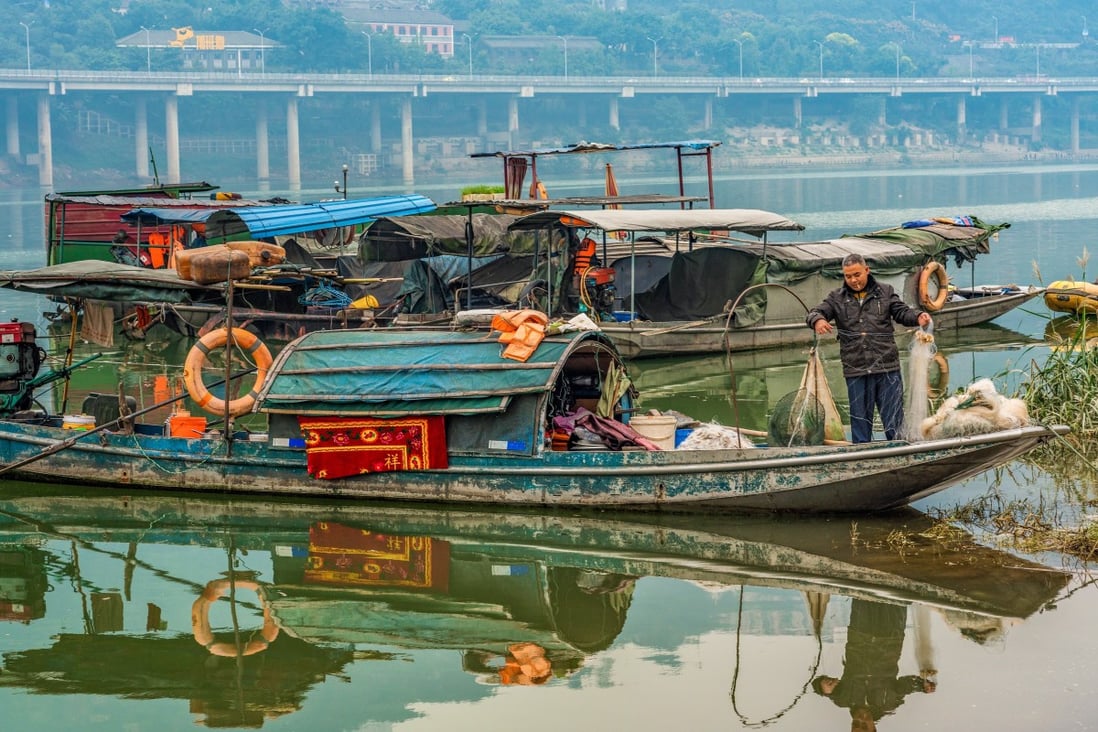 Beijing says more than 100,000 fishing boats will be retired as a result of the ban on fishing in the Yangtze River. Photo: Shutterstock