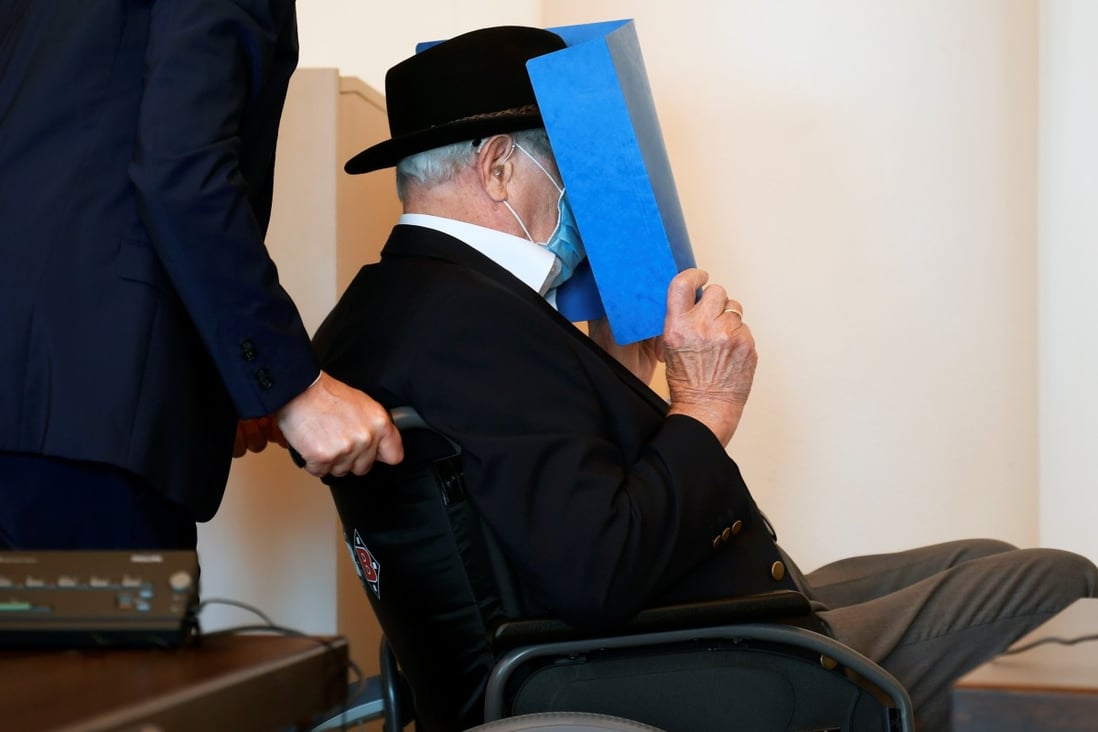 A 93-year-old German man who was accused of being an SS guard involved in the killings of thousands of prisoners in the Stutthof Nazi concentration camp in Poland in 1944 and 1945, was convicted in a Hamburg court on July 23. Photo: Reuters