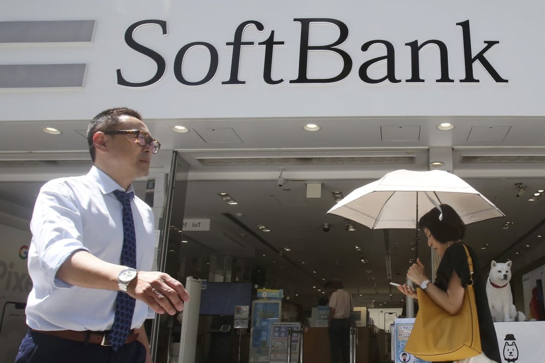 SoftBank Group is dispatching two executives to help Oyo Hotels, one of the largest start-ups in its portfolio, right its virus-stricken business in Japan, according to people familiar with the matter. Photo: AP